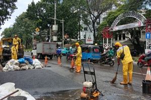 Jalan Depan Istana Wapres Rusak Lagi Usai Diperbaiki, Apa Sebabnya?