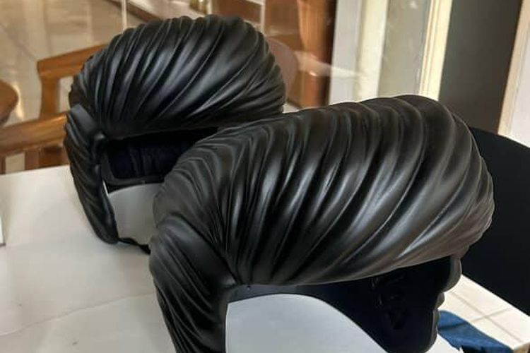 Helm Unik Rambut Elvis Presley Buatan Bandung Ide Tora Sudiro
