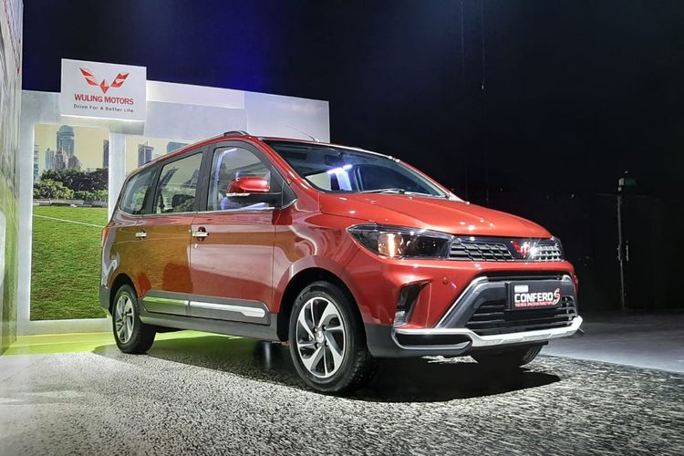 Eksterior New Wuling Confero S