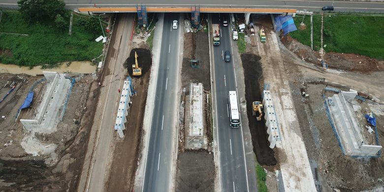 Girder Jembatan Dipasang Progres Tol Akses Bandara Kertajati Tembus 60 Persen