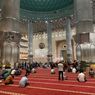 Shalat Jumat di Masjid Istiqlal, Mayoritas Jemaah Masih Mengenakan Masker