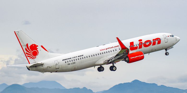 Pesawat Lion Air Boeing 737-800NG.