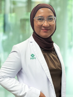 Dokter spesialis kedokteran olahraga Rumah Sakit Pondok Indah Bintaro Jaya, dr. Risky Dwi Rahayu, M.Gizi, Sp.K.O. Dokter olahraga RSPI menjelaskan waktu terbaik, intensitas aman, hingga pola makan yang tepat agar tetap bugar tanpa risiko saat berpuasa.