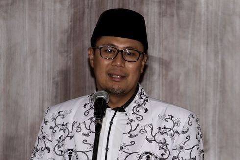 Ruang Publik di Kota Sukabumi Mulai Disemprot Disinfektan