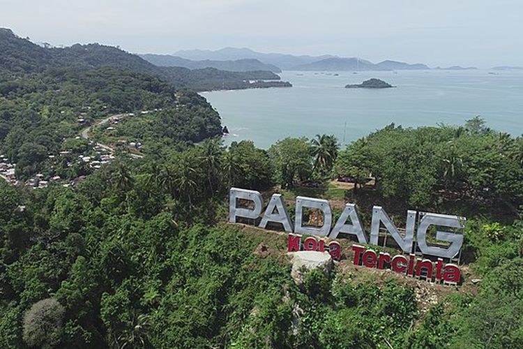 Ilustrasi Padang, Sumatera Barat.