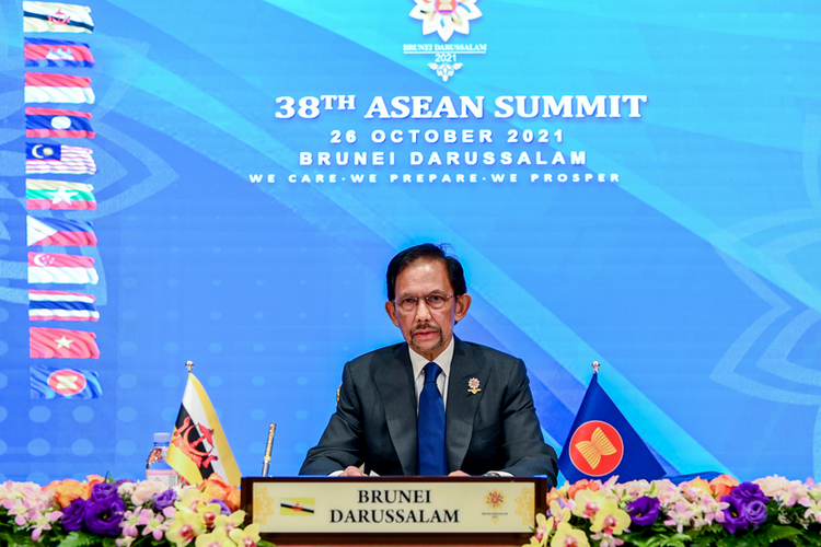 Perwakilan Brunei Darussalam dalam Konferensi Tingkat Tinggi ASEAN ke-38.