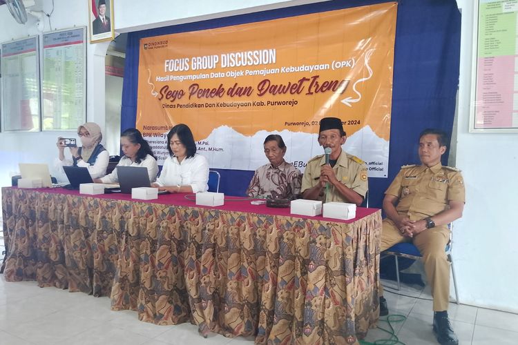 Focus Group Discussion held to explore data on Sego Penek and Dawet Ireng typical of Purworejo 