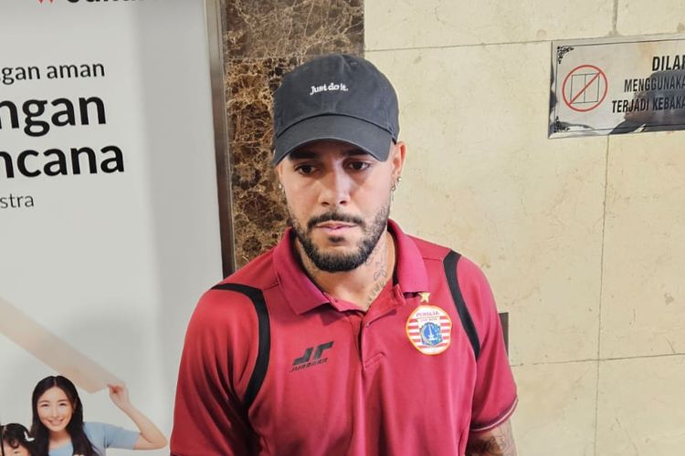 Winger asing Persija Jakarta, Maxwell Souza