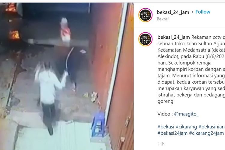 Seorang pedagang dan pembeli nasi goreng menjadi korban begal bersenjatakan celurit di Jalan Sultan Agung, Kecamatan Medan Satria, Kota Bekasi, pada Rabu (8/6/2022) dini hari.