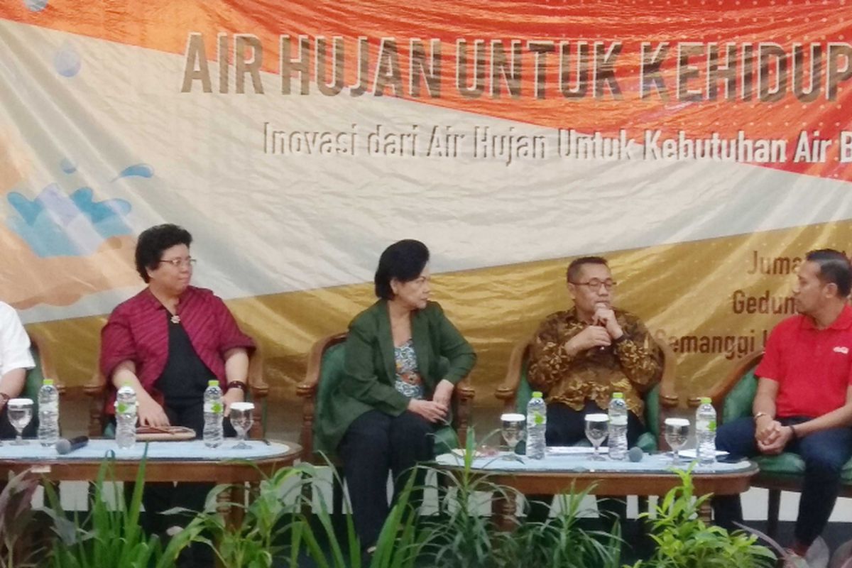 Seminar Air Hujan Untuk Kehidupan diadakan Unika Atma Jaya, Jumat 4 Meu 2018.