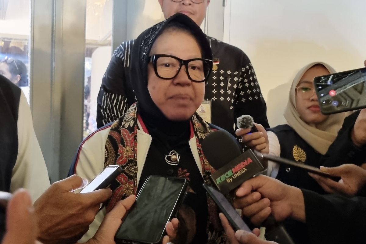 Mensos Tri Rismaharini, di Unesa, Senin (19/8/2024).