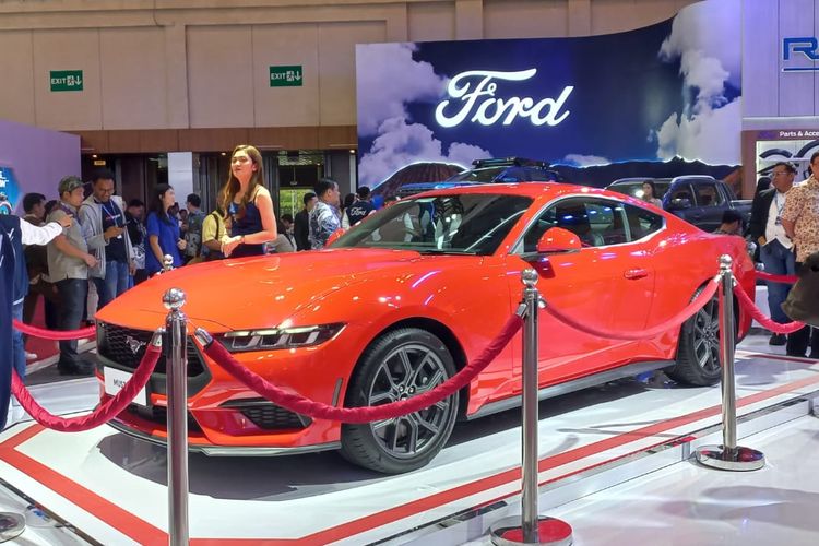 Ford Mustang EcoBoost Fastback dipamerkan di Gaikindo Jakarta Auto Week (GJAW) 2024