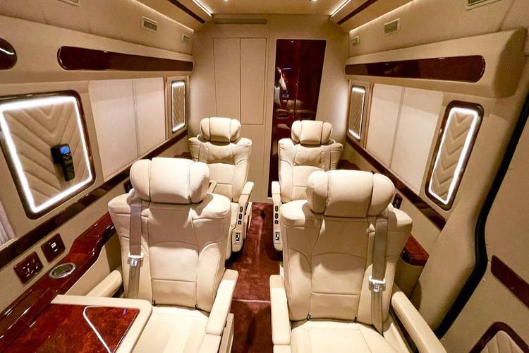 Kabin mewah Mercy Sprinter garapan BAV Luxury Auto Design