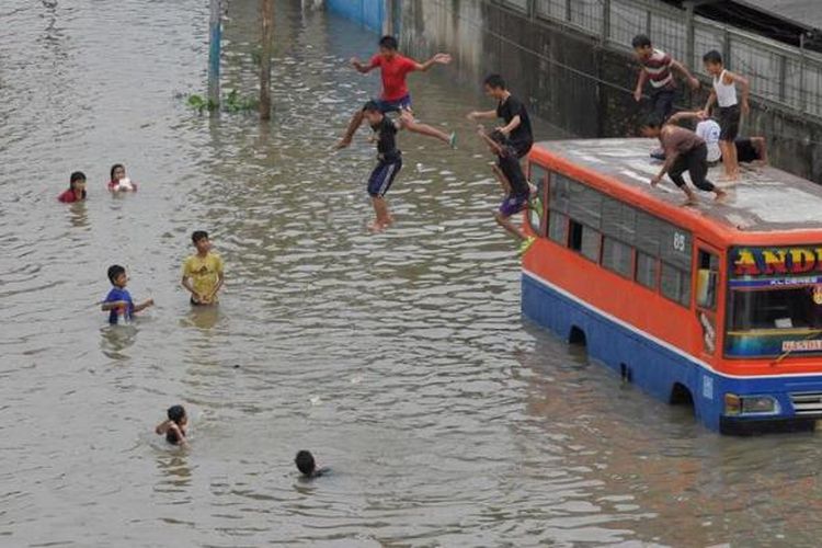 Membangun Transportasi Tahan Iklim