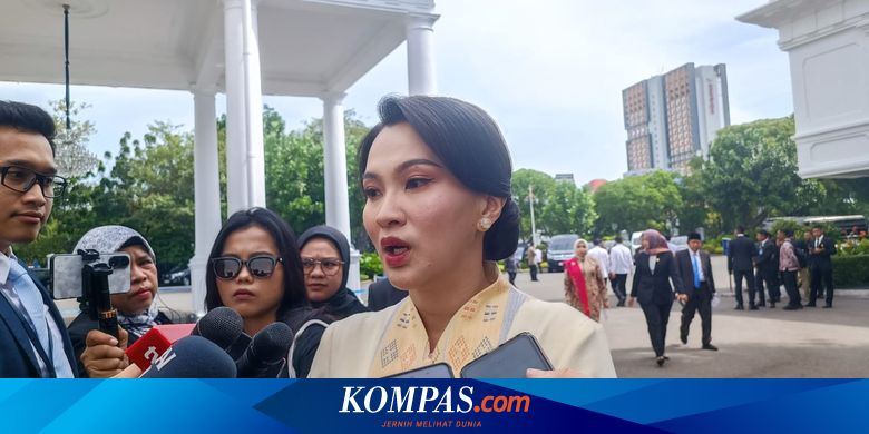 Sultan Tidore Zainal Abidin Syah Akan Diberi Gelar Pahlawan Nasional Hari Ini

Baca selengkapnya:


~RKD #Sultan #Tidore #Pahlawan