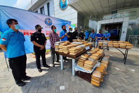 Dikemas Kotak Kayu, 301 Kilogram Ganja Dibawa Truk dari Aceh ke Bogor