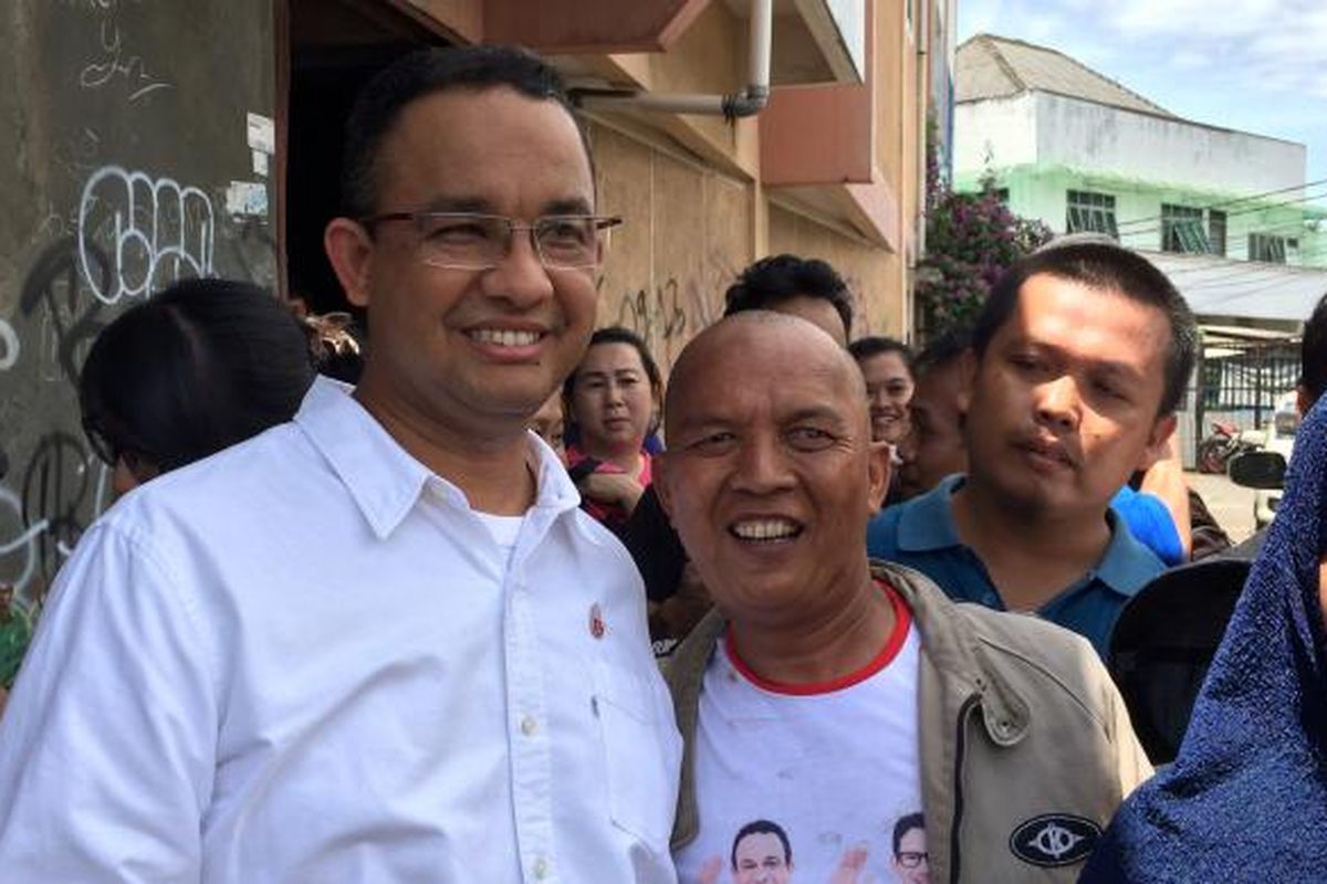 Calon gubernur DKI Jakarta, Anies Baswedan di Kebon Kosong, Jakarta Barat, Kamis (19/1/2017).