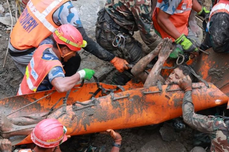 Kisah 2 Pekerja PLTA Nepal Bertahan 9 Hari Terjebak di Bawah Tanah, Sempat Bantu Selamatkan Pekerja Lain