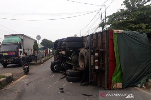 Ketahui Teknik Pengemudi Truk di Jalan Menanjak dan Menurun