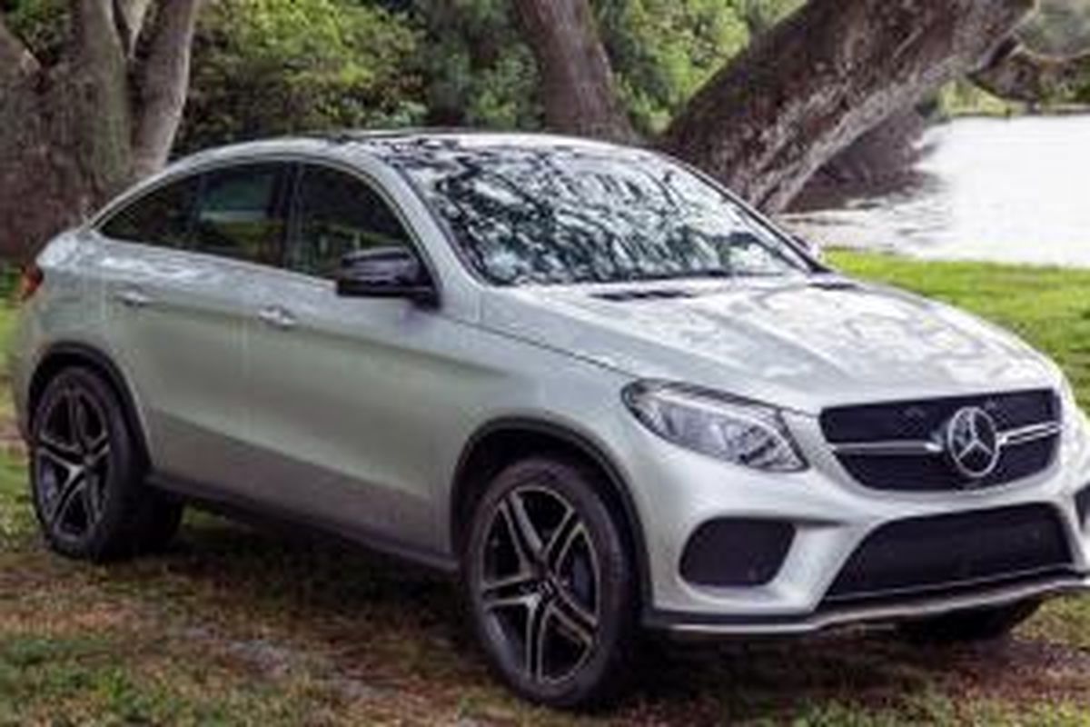 Mercedes-Benz GLE 450 AMG Sport akan meluncur saat pemutaran perdana film Jurassic World.