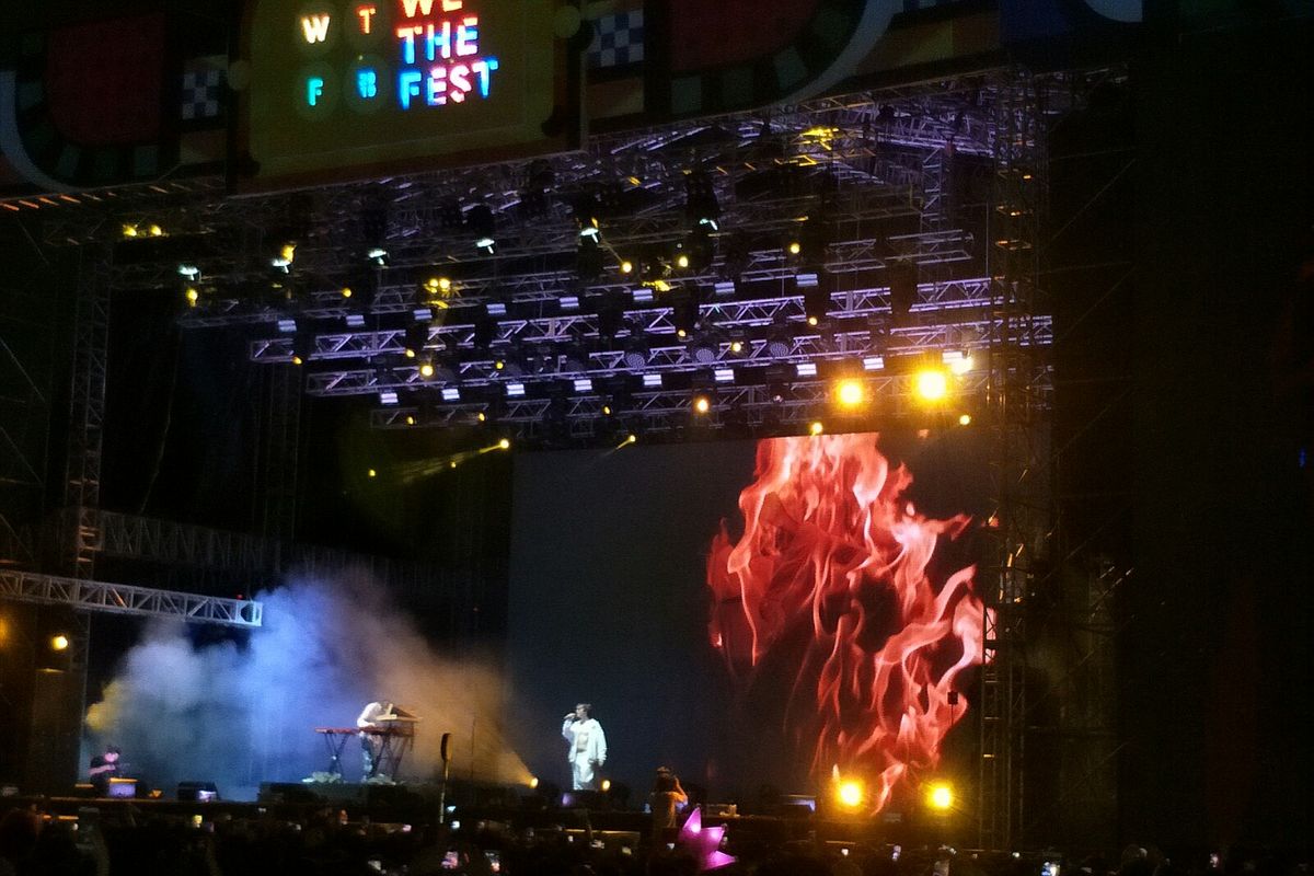 Rapper Joji tampil di hari ketiga We The Fest 2019 di Jiexpo, Kemayoran, Jakarta Pusat, Minggu (21/7/2019).