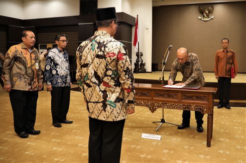 Tunjuk Deputi Baru, Menkop UKM Targetkan UKM dan Koperasi Bisa Naik Kelas