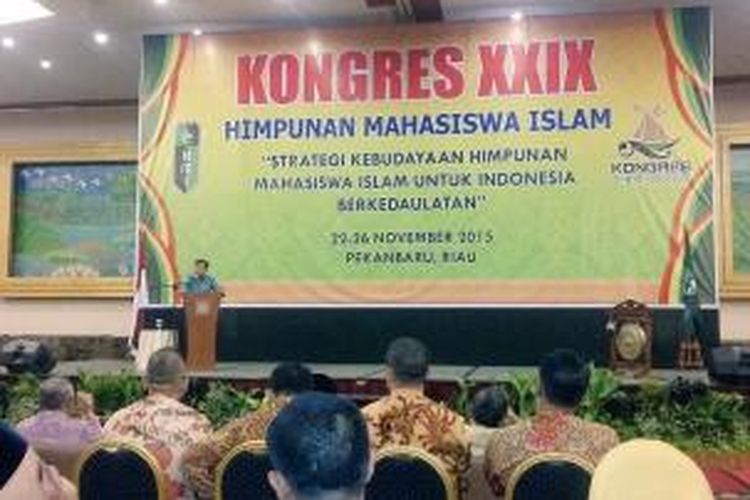 Wakil Presiden Jusuf Kalla membuka Kongres HMI XXIX di Hotel Labersa, Kampar, Minggu (22/11/2015). Foto dari Twitter pak_jk.