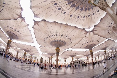 [POPULER TRAVEL] Visa Umrah Dihentikan Sementara | Promo Ulang Tahun BreadTalk