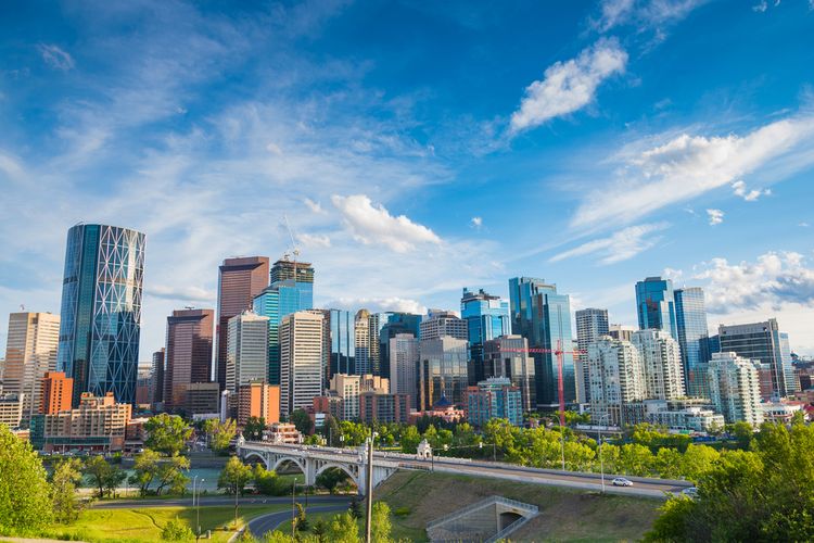 Langit Calgary, Alberta, Kanada, satu dari 25 destinasi terbaik rekomendasi National Geographic untuk 2023.