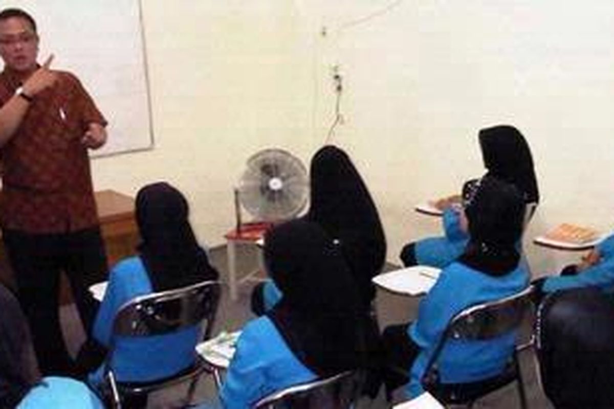 Pelatihan TKI di Condet, Jakarta Timur