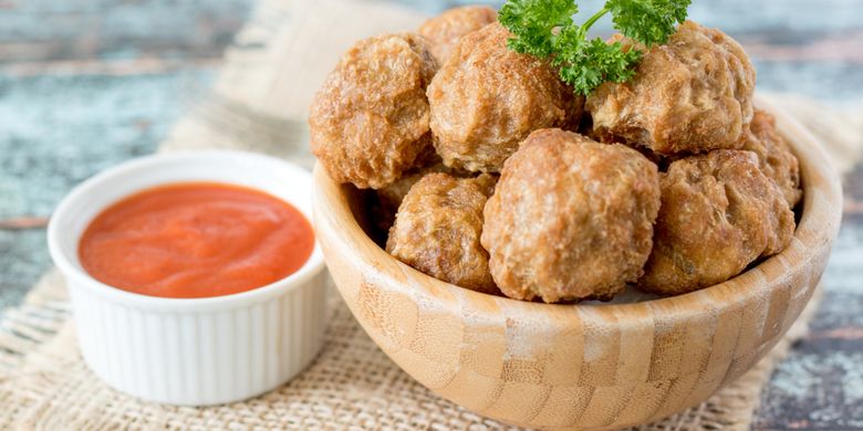 6 Cara Membuat Adonan Bakso Goreng agar Kenyal dan Padat - Vimarsana News