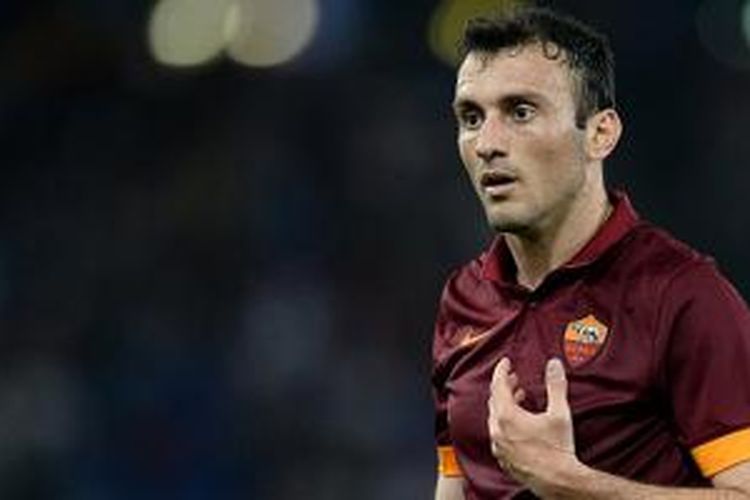 Vasilis Torosidis menyumbang satu gol saat AS Roma menang 2-1 atas Udinese, Minggu (17/5/2015). 