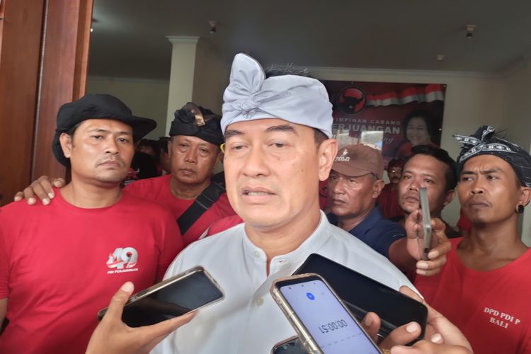 Sekretaris DPC PDI-Perjuangan Kabupaten Buleleng, Provinsi Bali, Gede Supriatna. 