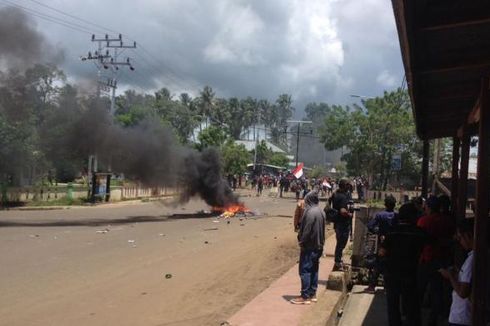 KPU Morotai Tetapkan Benny-Asrun sebagai Peraih Suara Terbanyak