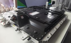 Ekosistem Daur Ulang Baterai EV: Peran Produsen & Regulasi Mendesak