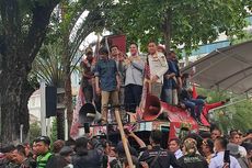 Kadishub DKI Jakarta Temui Massa Ojol Penolak ERP di Balai Kota