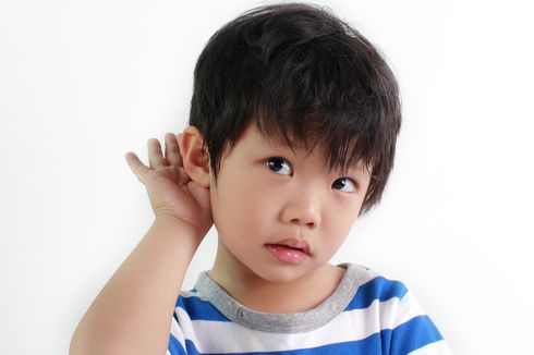 Telinga Si Kecil Berdenging? Hati-Hati Balita Mengalami Tinnitus