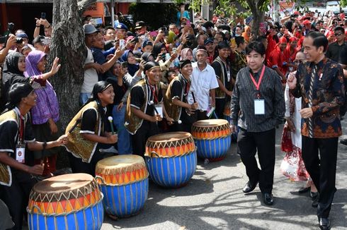 Warga Bengkulu Sambut Presiden, Teriakan 