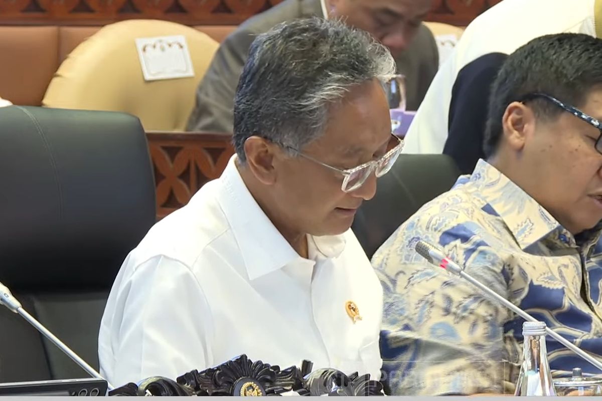 Menteri Pekerjaan Umum (PU) Dody Hanggodo dalam rapat kerja dengan Komisi V DPR RI di Kompleks Parlemen, Senayan, Jakarta, Selasa (29/10/2024).(Dok. Youtube TV Parlemen)