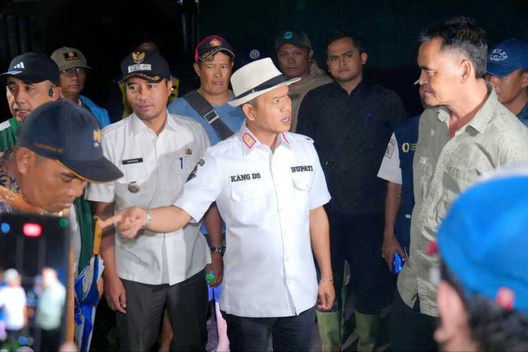 Persoalan Banjir di Bandung, Bupati Instruksikan Penertiban Bangli dan Usul Aktifkan Citarum Harum