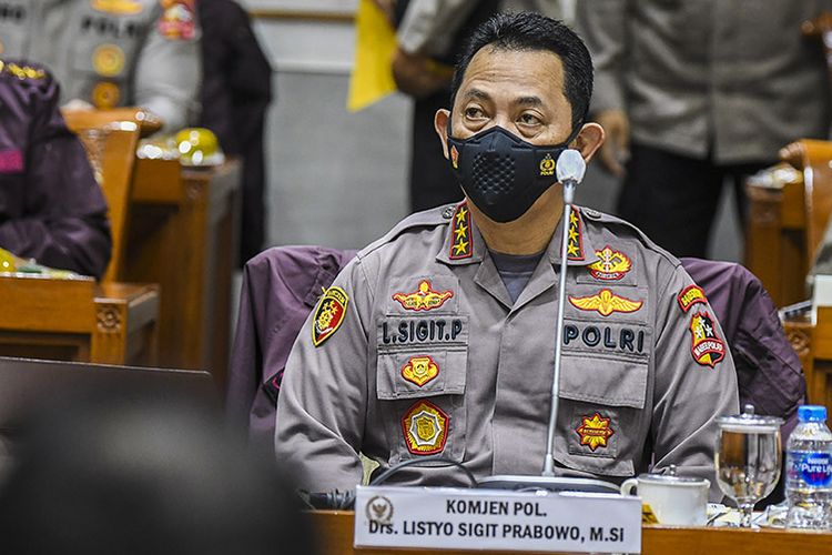 Police Commssioner General Listyo Sigit Prabowo at a Parliament hearing on his selection as Indonesian National Police Chief in Jakarta, Wednesday,  (20/1/2021)