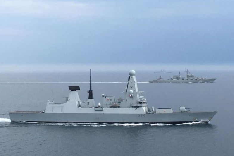 Kapal Perang Inggris Tembak Jatuh Drone Serang di Laut Merah