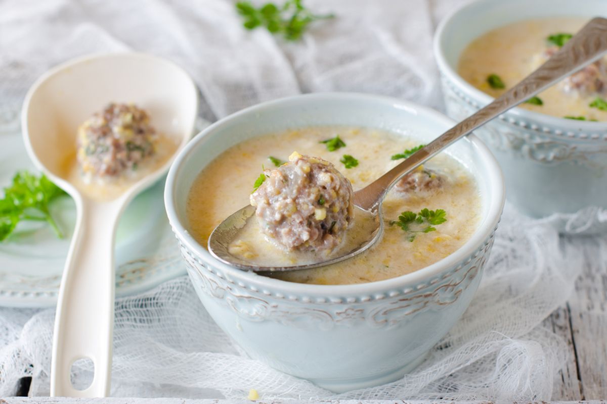 Resep sup krim bakso ayam. 