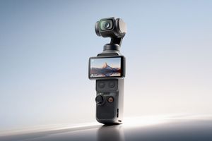 DJI Osmo Pocket 4 Resmi, Storage 107 GB dan Video 4K 240fps Jadi Sorotan
