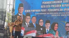 Gubernur Luthfi Sindir Kepala Desa yang Terlambat dalam Acara yang Dihadiri Zulkifli Hasan