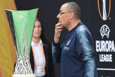 Sarri Beri Sinyal Tolak Juventus dan Bertahan di Chelsea