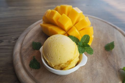 Menu Buka Puasa Praktis, Resep Es Krim Mangga yang Lembut