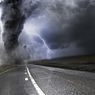 Tetangga RI Diterjang Badai Mirip Tornado, 13 Orang Luka dan Puluhan Rumah Rusak