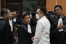 Ricky Rizal Mengaku Kurang Mengerti Dakwaan Jaksa