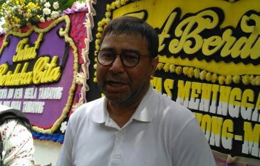 Ogil onasi bilan jinsiy aloqa qilishni orzu qiladi